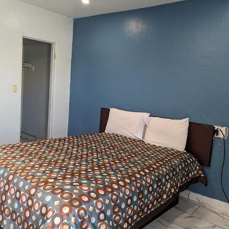 Green Spot Motel Викторвилл Экстерьер фото