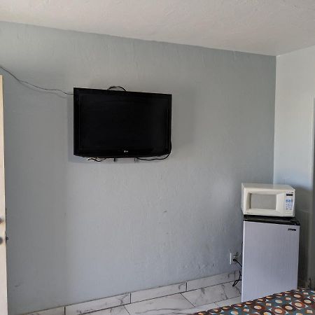 Green Spot Motel Викторвилл Экстерьер фото