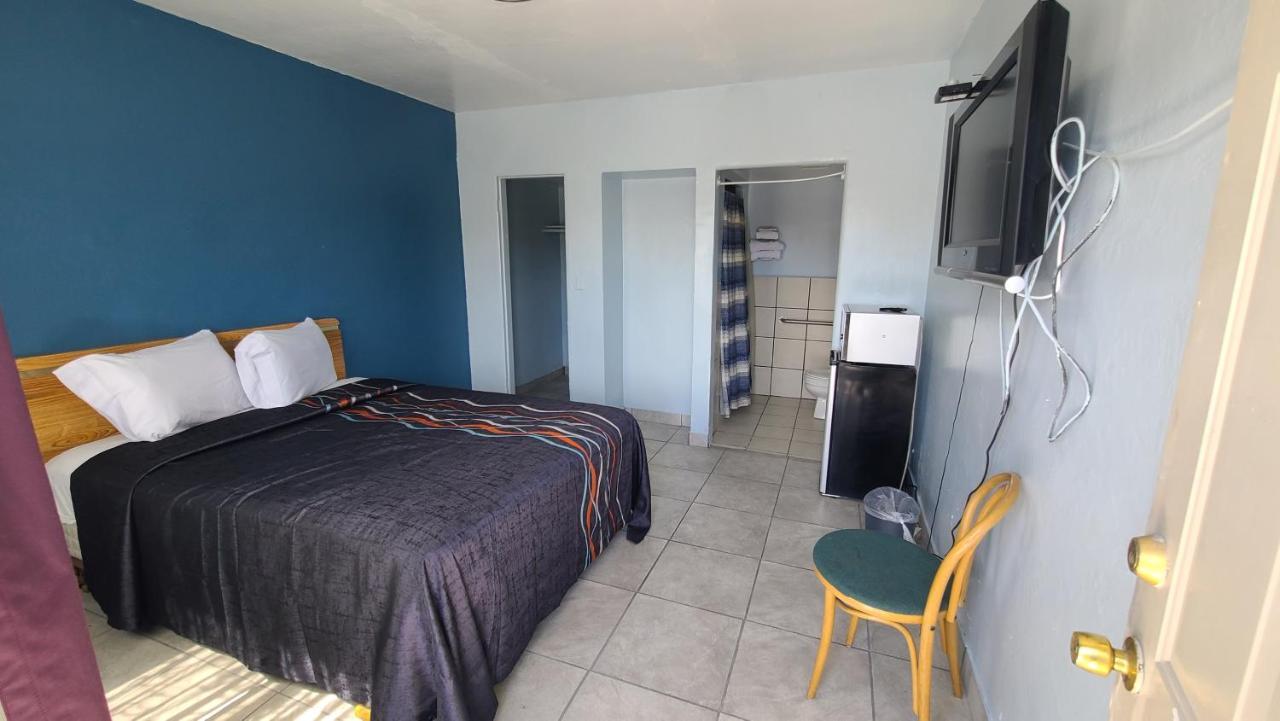 Green Spot Motel Викторвилл Экстерьер фото