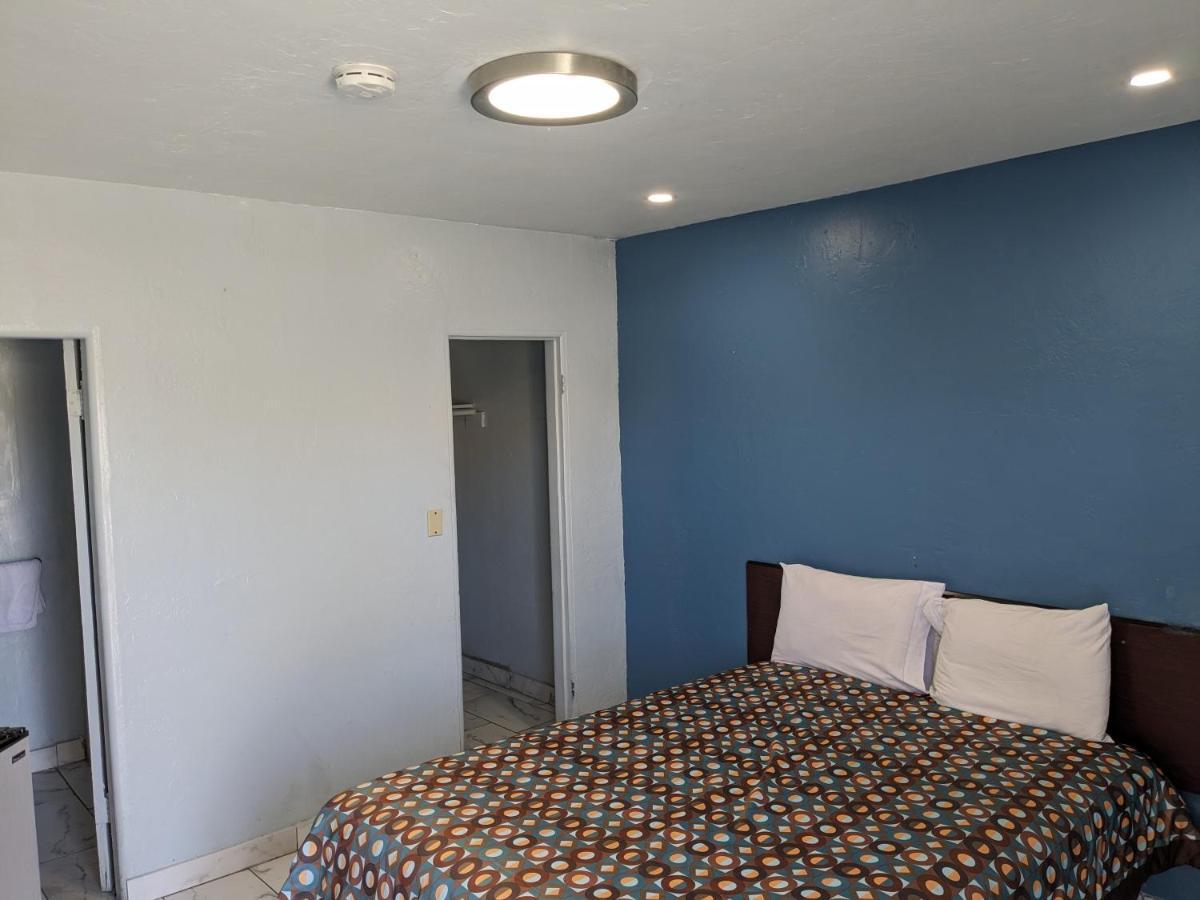 Green Spot Motel Викторвилл Экстерьер фото