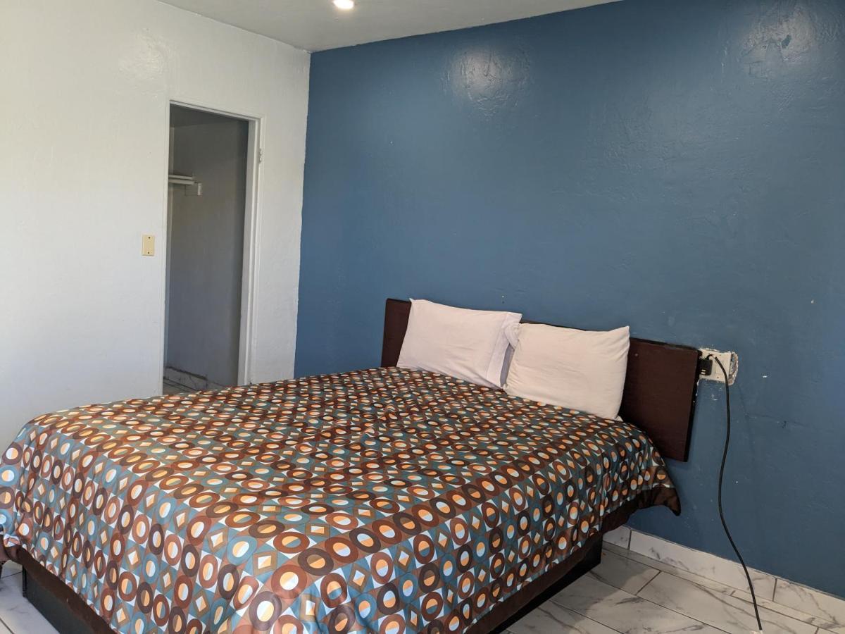 Green Spot Motel Викторвилл Экстерьер фото